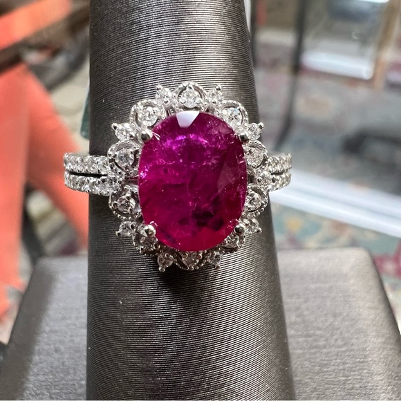 14k White Gold Diamond & Ruby Ring - Picture 2 of 9